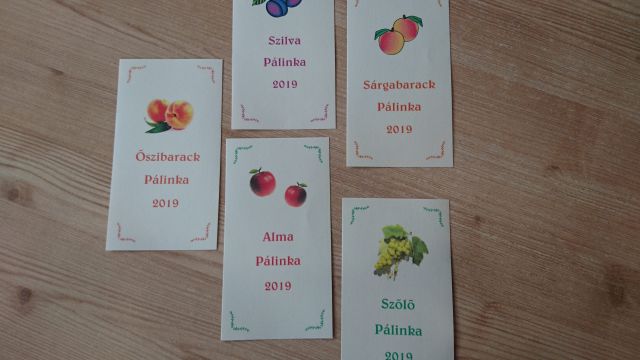 Pálinka címkék készítése